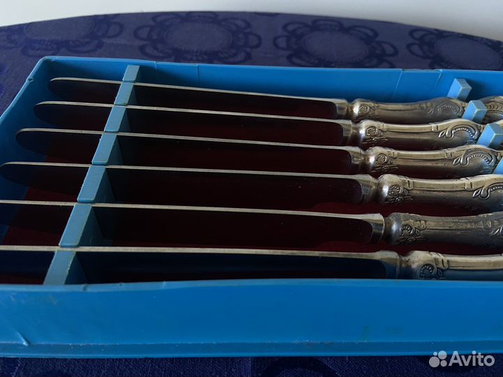 Набор столовых приборов мельхиор