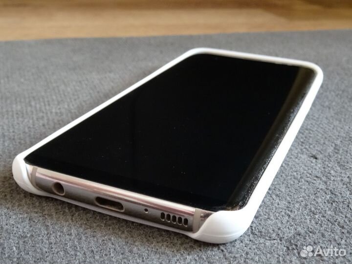 Чехол Silicone Cover для Samsung Galaxy S8 (белый)