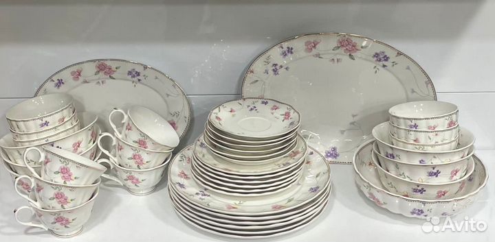 Набор столовой посуды