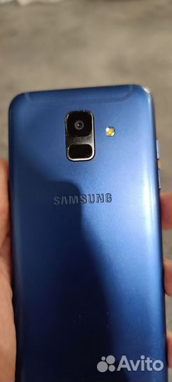 Смартфон Samsung Galaxy A6 2018