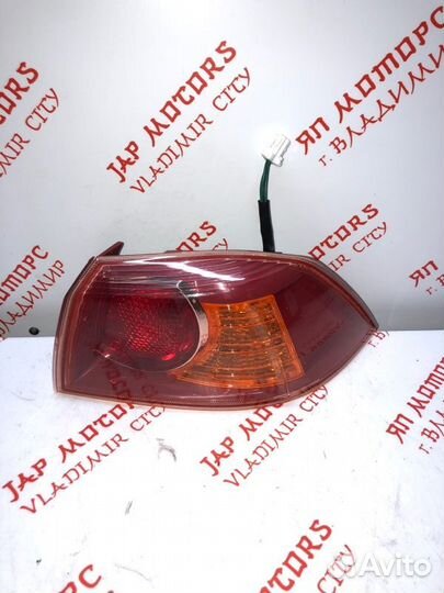 Фонарь задний правый Mitsubishi Lancer 10 CY4A