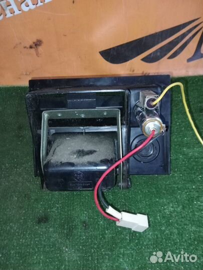 Пепельница Газ 31105 406 2005