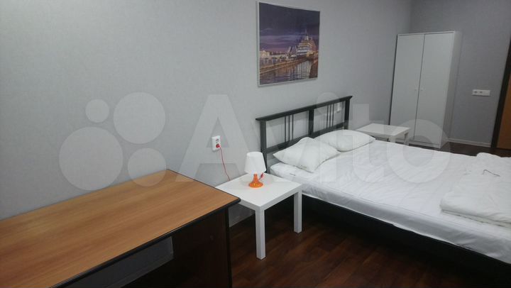 3-к. квартира, 80 м², 1/5 эт.