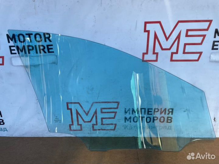 Стекло двери переднее левое Mercedes R-Class W251
