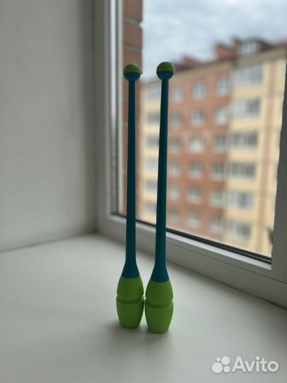 Гимнастические булавы