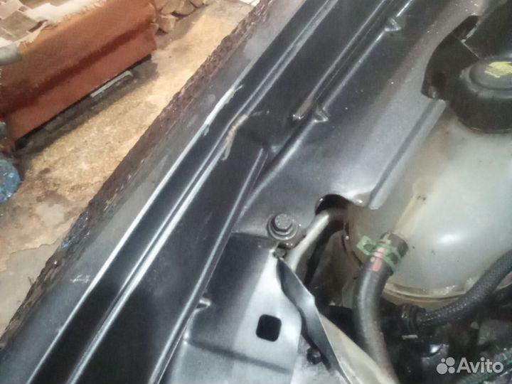 Nissan terrano 3 крыло переднее правое