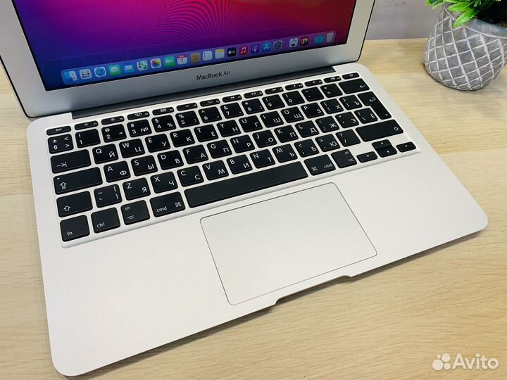 Apple MacBook Air 11 2014