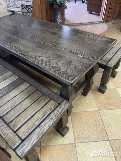 Мебель для дома из массива дерева