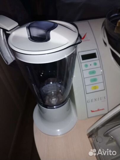 Кухонный комбайн moulinex genius 2000