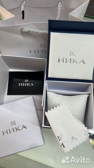 Серебряные часы ника