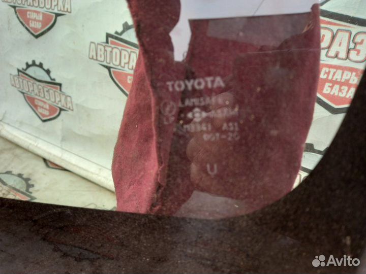 Стекло лобовое Toyota Noah AZR65G 1azfse 2004