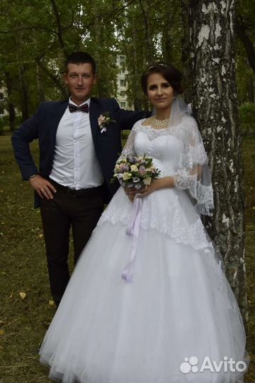 Свадебное платье