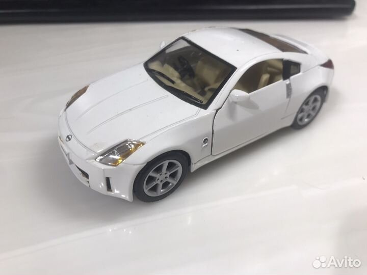 Машинки модельки