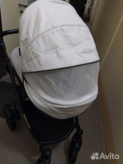 Коляска 3 в одном б/у. Цена 9 тысяч