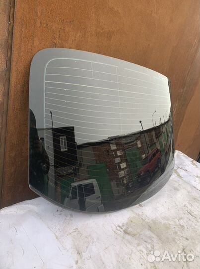 Стекло задние vw passat cc до рест