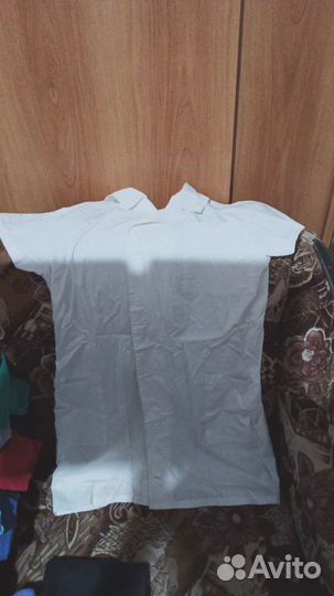 Белый медицинский халат женский