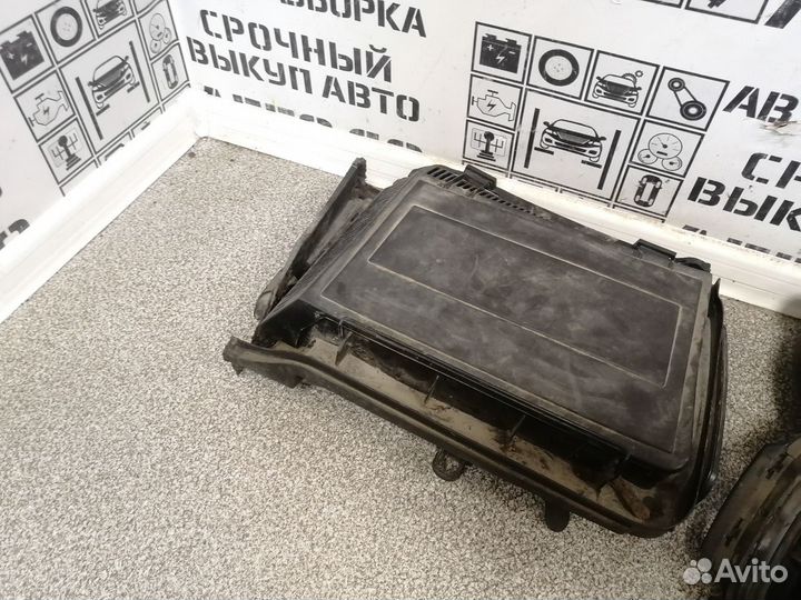 Корпус салонного фильтра для BMW 5-серия E39