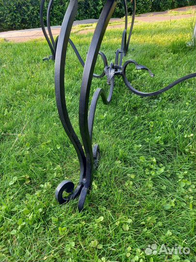 Журнальный столик из массива дуба