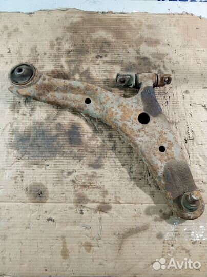 Рычаг передней подвески Hyundai Santa Fe