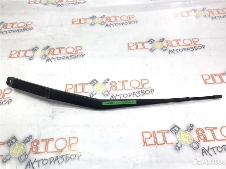 Держатель стеклоочистителя левый Honda Accord (CL