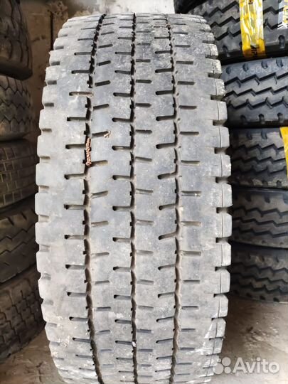 Грузовая шина бу 245 70 R19.5 Dunlop
