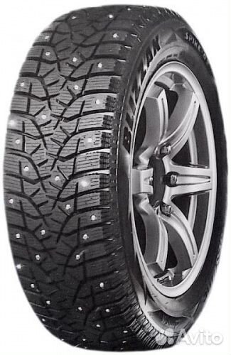 Bridgestone Blizzak Spike-02 235/65 R17 T