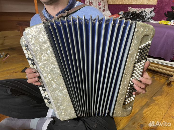 Продам баян