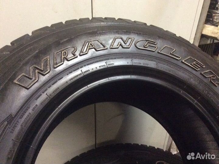 Goodyear Wrangler Radial 245/75 R17 110T