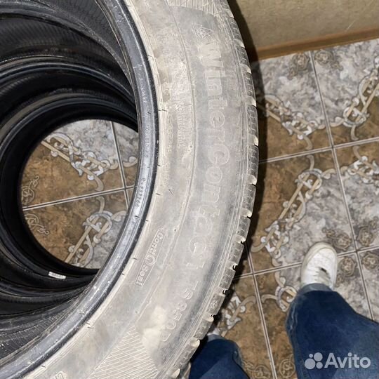 Continental ContiWinterContact TS 850 P 215/55 R17 94M