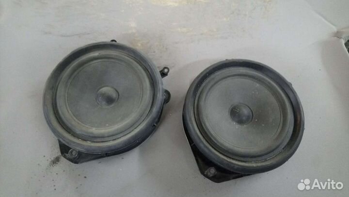 Динамик штатные Audi