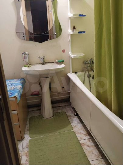 2-к. квартира, 100 м², 4/9 эт.