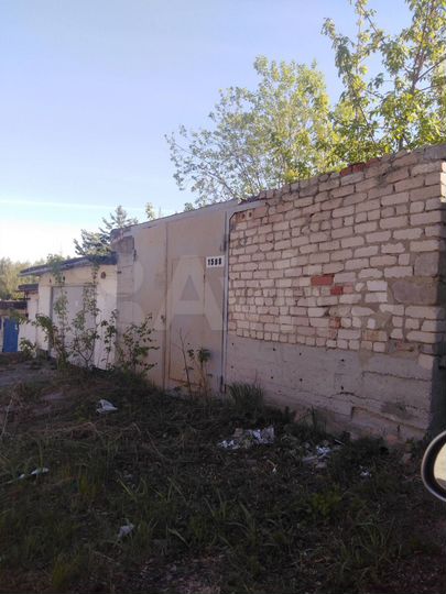 Гараж, > 30 м²