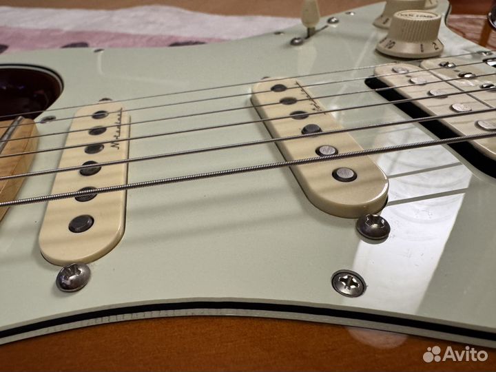 Fender deluxe strat HSS MN TBS