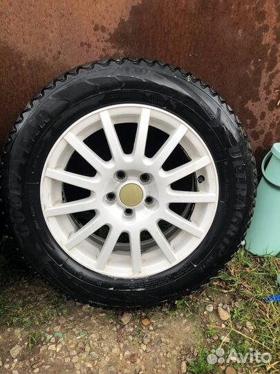 R15 Goodyear UltraGrip 195/65, PCD 5x100 DIA 10
