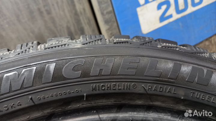 Michelin X-Ice North 4 SUV 225/45 R19