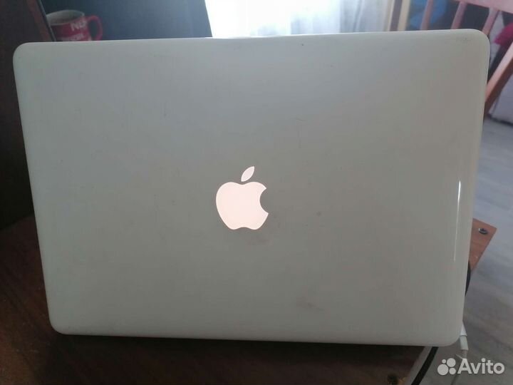 Apple MacBook 13