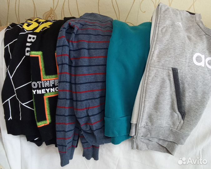 Пакет вещей на мальчика 9-10 лет