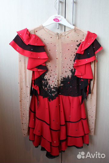 Платье для фигурного катания