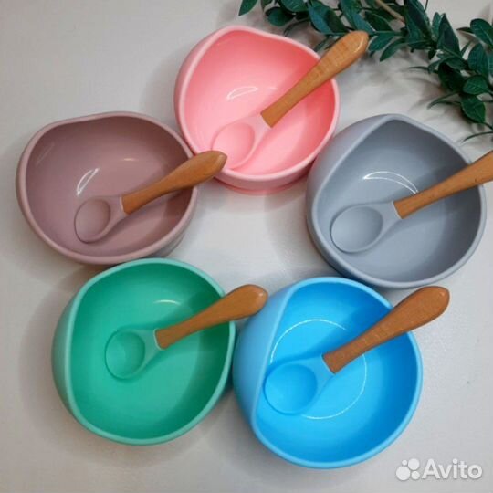 Детская силиконовая чаша с ложечкой