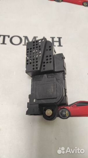 Активатор замка передний Hyundai Sonata 4 EF