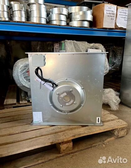 Вытяжной прямоугольный вентилятор