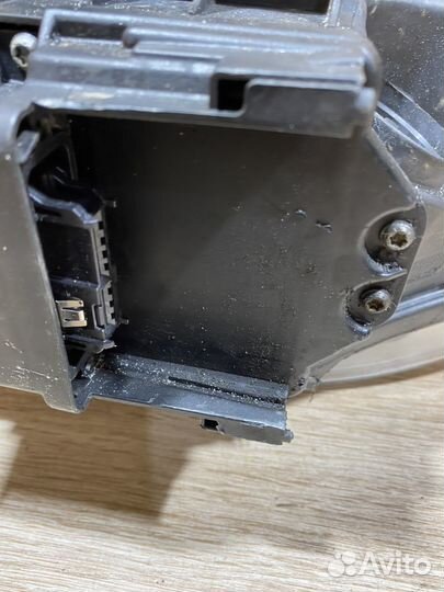 Комплект адаптивных ксеноновых фар BMW 1 E81, E87