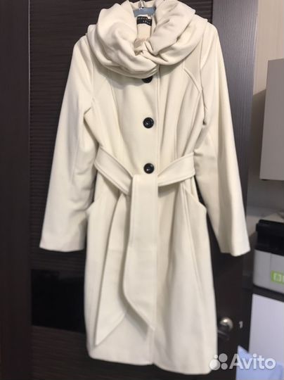 Пальто женское 42 44