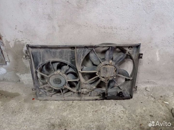 Вентилятор охлаждения радиатора Шкода Октавия А5