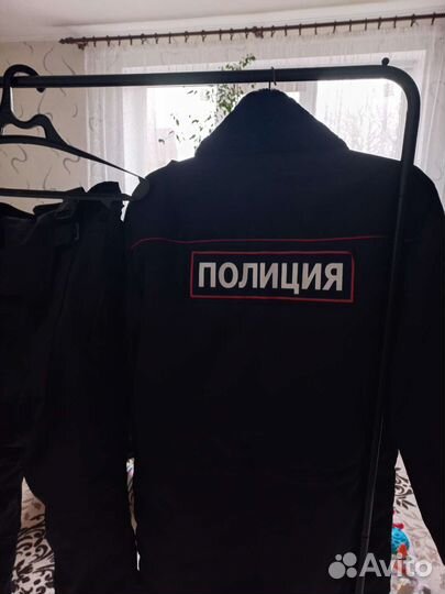 Полицейская форма женская