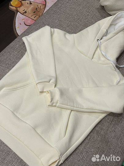 Толстовка новая на флисе