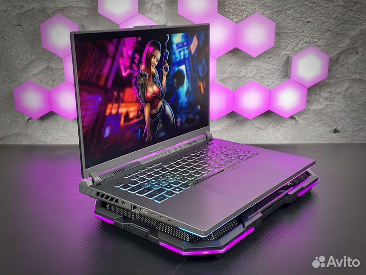 Игровой ноутбук Asus ROG Strix / RTX 3060 / R7