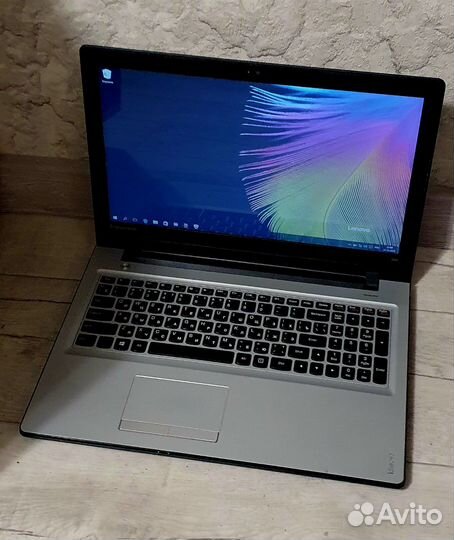 Современный ноутбук