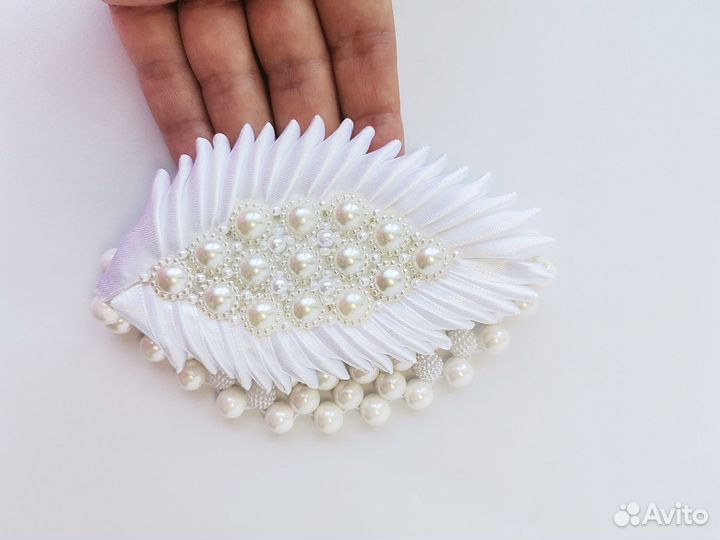 Украшение на пучок. Украшение для волос