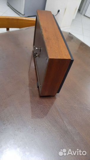 Настольные часы Маяк